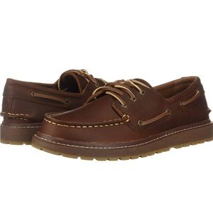 Sperey Twisted Lug Boat Shoe - Dark Brown - Boy's size 4 - Never worn
